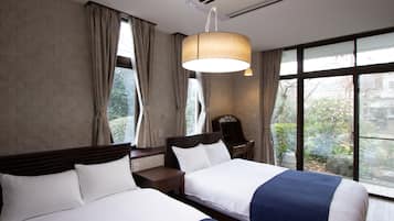 Free WiFi, bed sheets