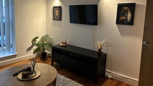 Apartment, 1 Queen Bed with Sofa bed | Interior - Apartment in the Heart of Cardiff City Centre (Cardiff)