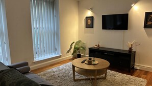 Apartment, 1 Queen Bed with Sofa bed | Living area - Apartment in the Heart of Cardiff City Centre (Cardiff)
