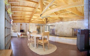 Dining - Casa Rural a 7 km de El Burgo de Osma (La Rasa)