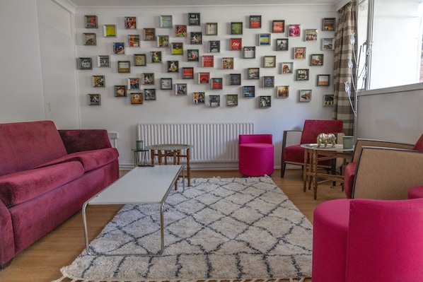 House | Living area | TV