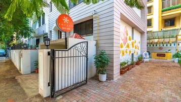 Bagian depan properti