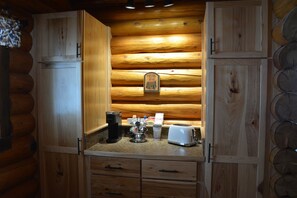 Interior - Welcome Travelers!  Renovated Log Cabin at Wind River Landing, Dubois, WY (Dubois)