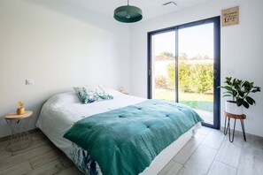 5 bedrooms, free WiFi - Villa Palawan Avec Piscine Chauffée, SPA et Sauna (TOSSE)