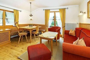 Een televisie en een dvd-speler