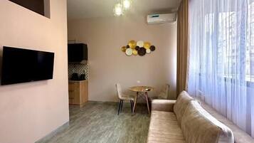 Large Double Room with 1 Bed | Minibar, desk, laptop workspace, iron/ironing board (on request)