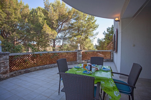 Apartment, 2 Schlafzimmer | Terrasse/Patio