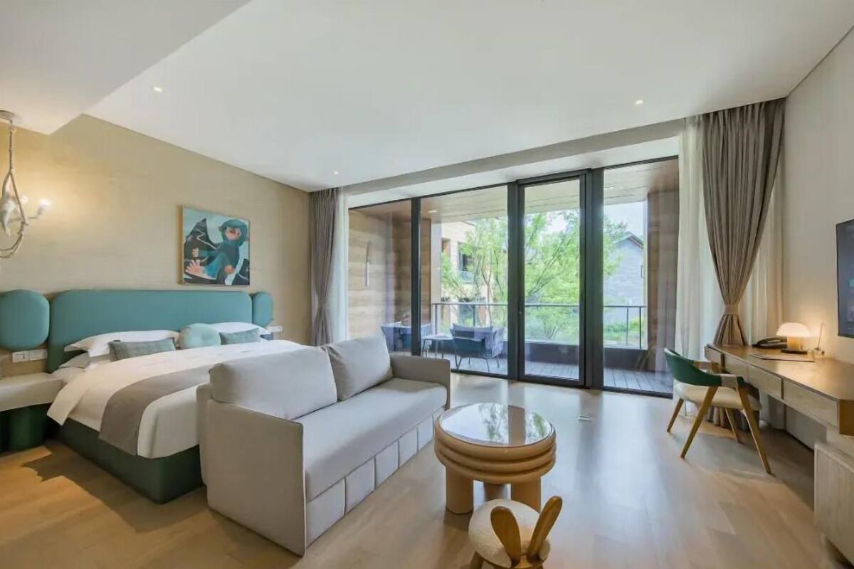 Design Double Room | Desk, WiFi (free)