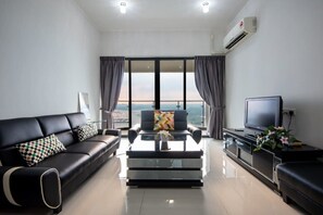 TV, studio