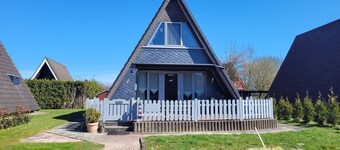Gemütliches Nurdach-ferienhaus im Ferienpark Fedderwardersiel
