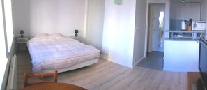 1 dormitorio, tabla de planchar con plancha, wifi gratis y ropa de cama