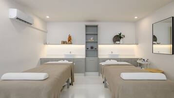 Kroppsbehandlinger, aromaterapi, kroppsskrubb og ansiktsbehandlinger