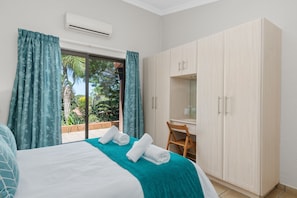 Classic Villa | 2 bedrooms, premium bedding, in-room safe, iron/ironing board - San Lameer Villa 2203 (Southbroom)