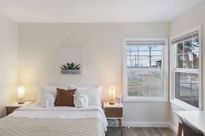 3 bedrooms, iron/ironing board, travel crib, WiFi