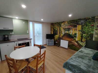 Maisonnette à la Campagne " le Grain de Sel"