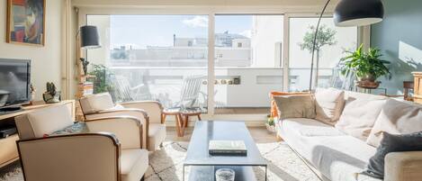 Televisio, työhuone