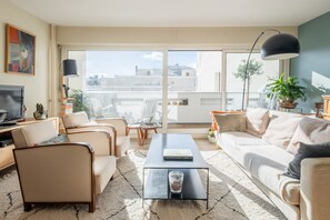 Télévision, espaces bureaux