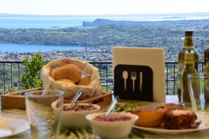 Servei de restauració a l'aire lliure