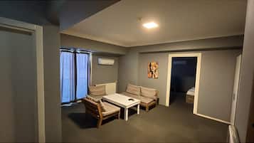 Exclusive Apartment | 1 bilik tidur, ruang kerja komputer riba, Wi-fi percuma