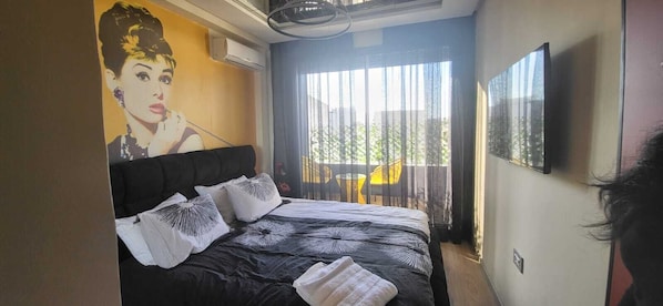 1 chambre, fer et planche Ă repasser, Wi-Fi, draps fournis