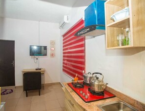 Private kitchen - AJI (1.0) | 1 Bed Studio Space (Ijegun, Lagos) (Lagos)
