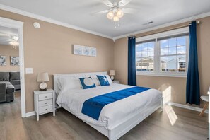 3 chambres, fer et planche à repasser, Wi-Fi gratuit, draps fournis