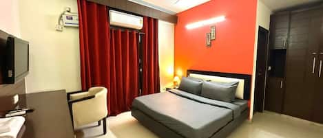 1 slaapkamer, een strijkplank/strijkijzer, wifi, beddengoed