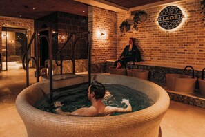 Sauna, bany turc, tractaments corporals i tractaments facials 
