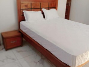 2 bedrooms, WiFi, bed sheets - ''locabiss'' (Rufisque)