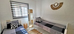 2 Schlafzimmer, Zimmersafe, Bügeleisen/Bügelbrett, Reisekinderbett