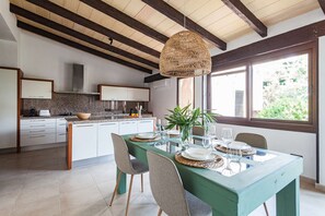 Dining - Seafront villa first line in Palma (Molinar) (Palma)