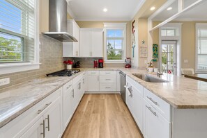 Fridge, microwave, oven, stovetop - Charming 3BR Home on 30A – Golf Cart Included, 5 Min to Beach (Santa Rosa Beach)