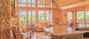 Three Homes- Smoke Rise Lodge and Barn Poppy`s Plc