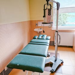 Een sauna, een bubbelbad, een stoombad, lichaamsbehandelingen