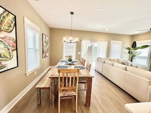 Dining - Chill In | Steps To Beach, Heated Pool, Sleeps 10! (Corolla)