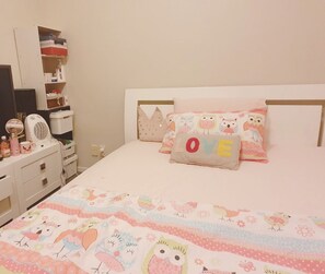 2 bedrooms, iron/ironing board, WiFi, bed sheets - Warm house in good Locations fully furnished min stay 30nights (Auckland)