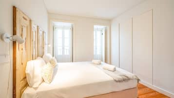 1 bedroom, iron/ironing board, Internet, bed sheets