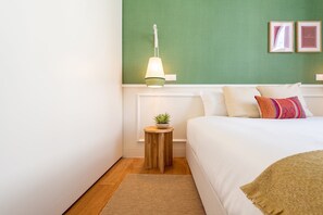 1 habitación, escritorio, internet y ropa de cama