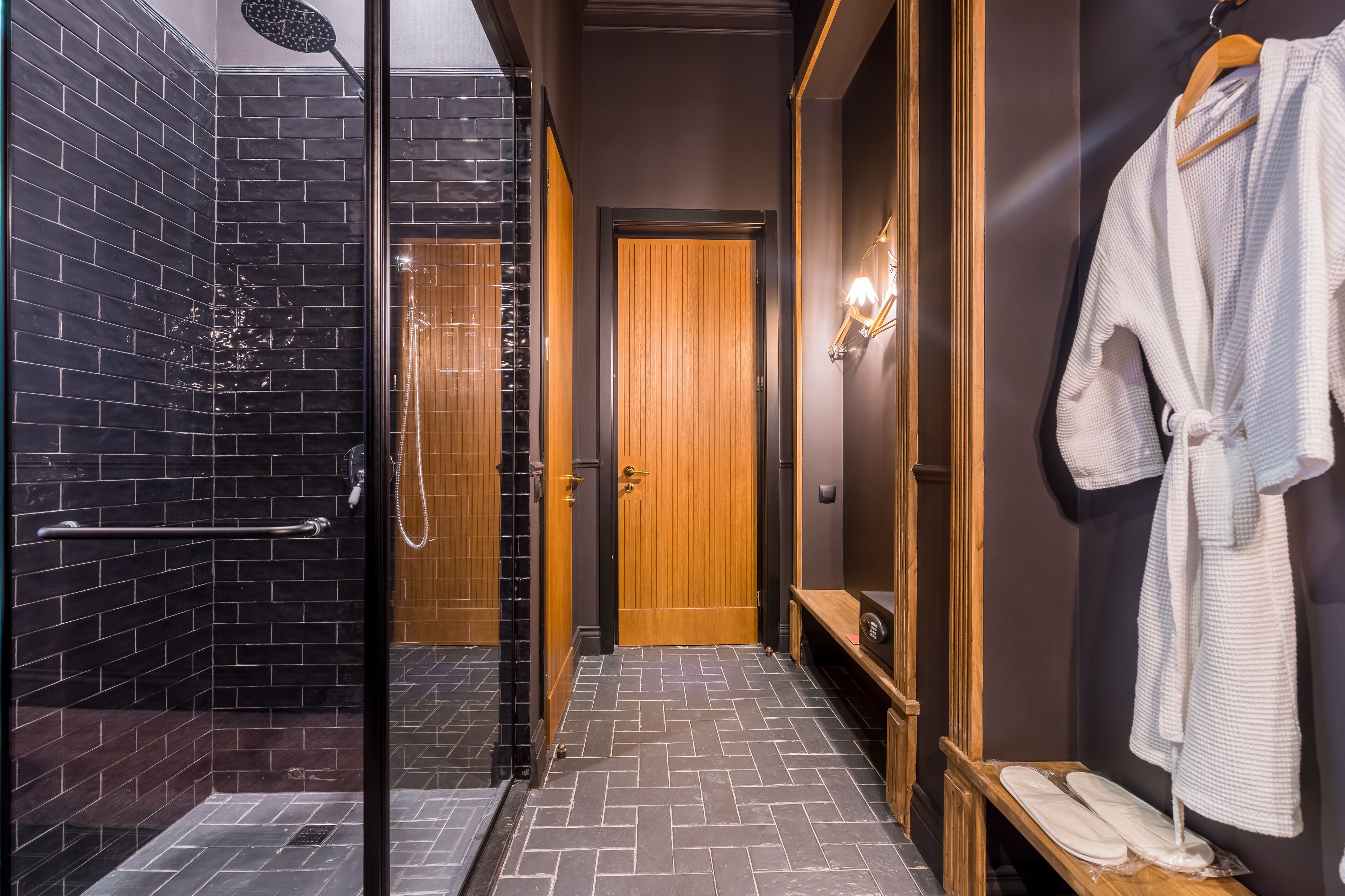 Suite de lujo | Baño | Bañera y ducha independientes, bañera profunda y secador de pelo