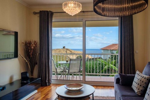 GuestReady - Madeira Oasis Getaway