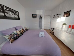 1 bedroom, iron/ironing board, free WiFi, bed sheets