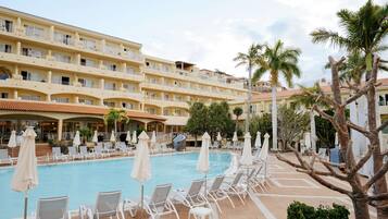 Piscina all'aperto