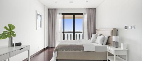 1 bedroom, in-room safe, iron/ironing board, WiFi