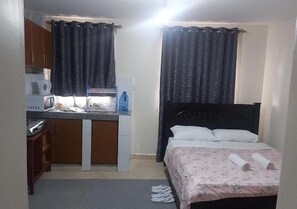 Business Studio | Free WiFi