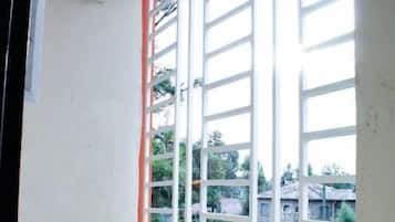 Deluxe Apartment | Balcony