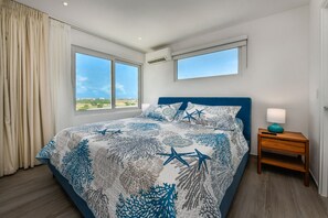 2 habitaciones, tabla de planchar con plancha, cuna de viaje y wifi