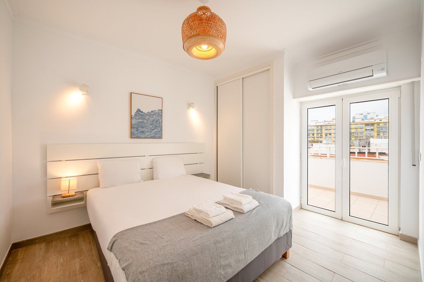 1 bedroom, iron/ironing board, internet, bed sheets