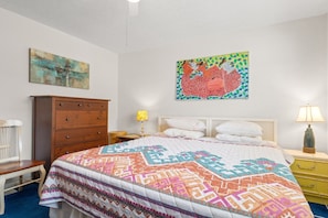 3 bedrooms, iron/ironing board, Internet