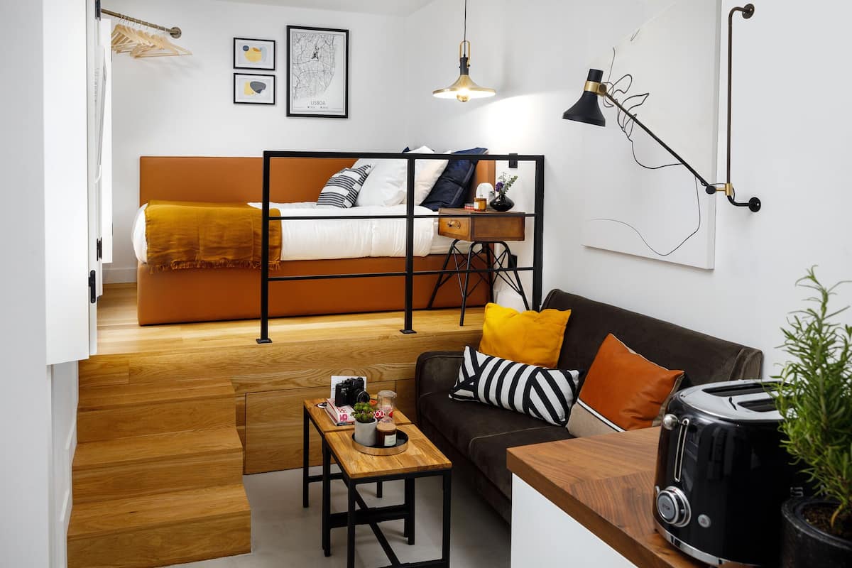 Wifi gratis y ropa de cama