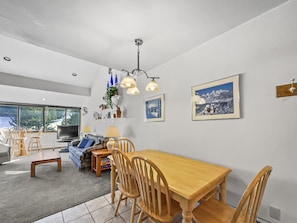Condo, 3 Bedrooms | Dining
